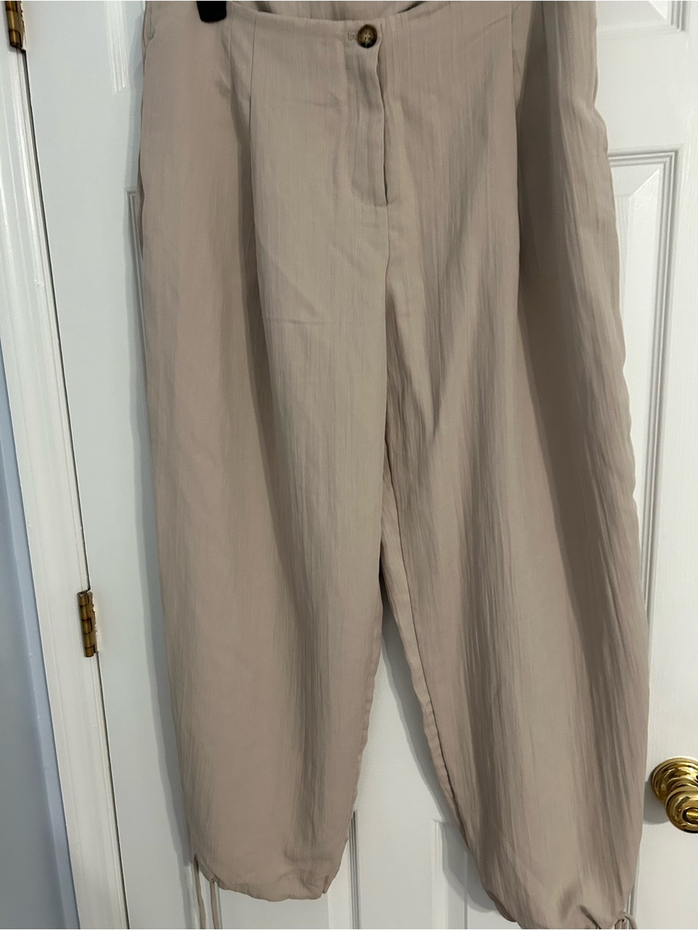 Divided Beige High-Rise Pleated Casual Pants